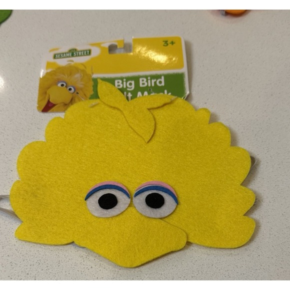 Sesame Street Character Felt Masks‎ Set Of 4 New Oscar Big Bird Burt Ernie - Picture 2 of 9